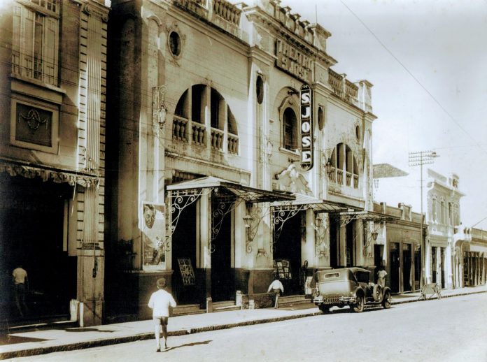 Fachada do Teatro São José (provavelmente década de 1930)