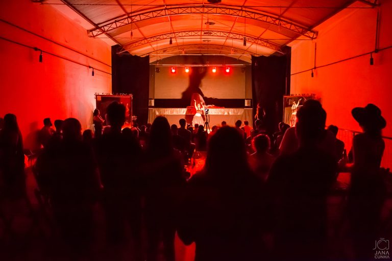 Multiverso Centro Cultural