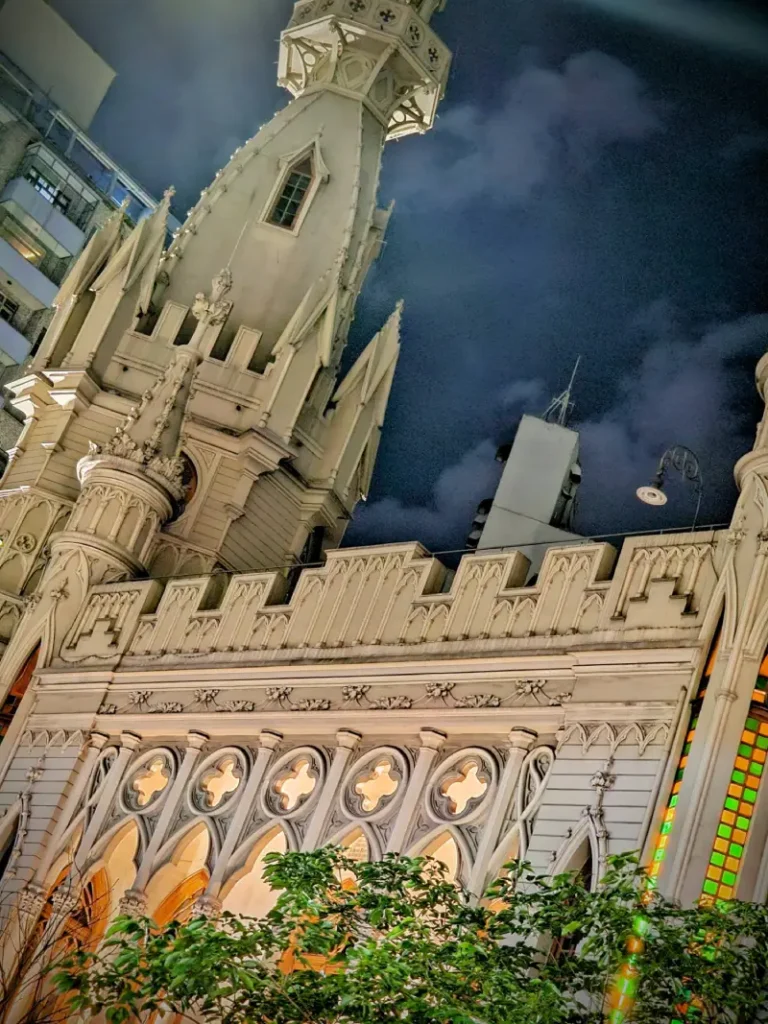 Parece uma igreja, mas é o Museu da Moda, em Belo Horizonte - Foto: Wanderley Garcia, Da Janela