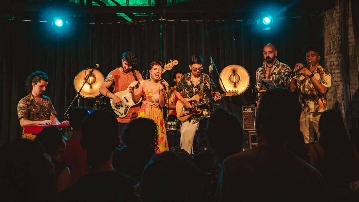 Banda Saracutaia: Grooves Bras