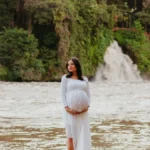 Cheias de Graça: exposição fotográfica sobre maternidade no Teatro Losso Netto