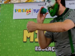 Contação De Histórias Com Wesl