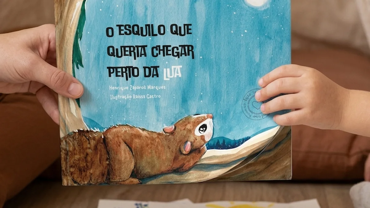 Livro "O esquilo que queria chegar perto da Lua" em tarde familiar em Piracicaba